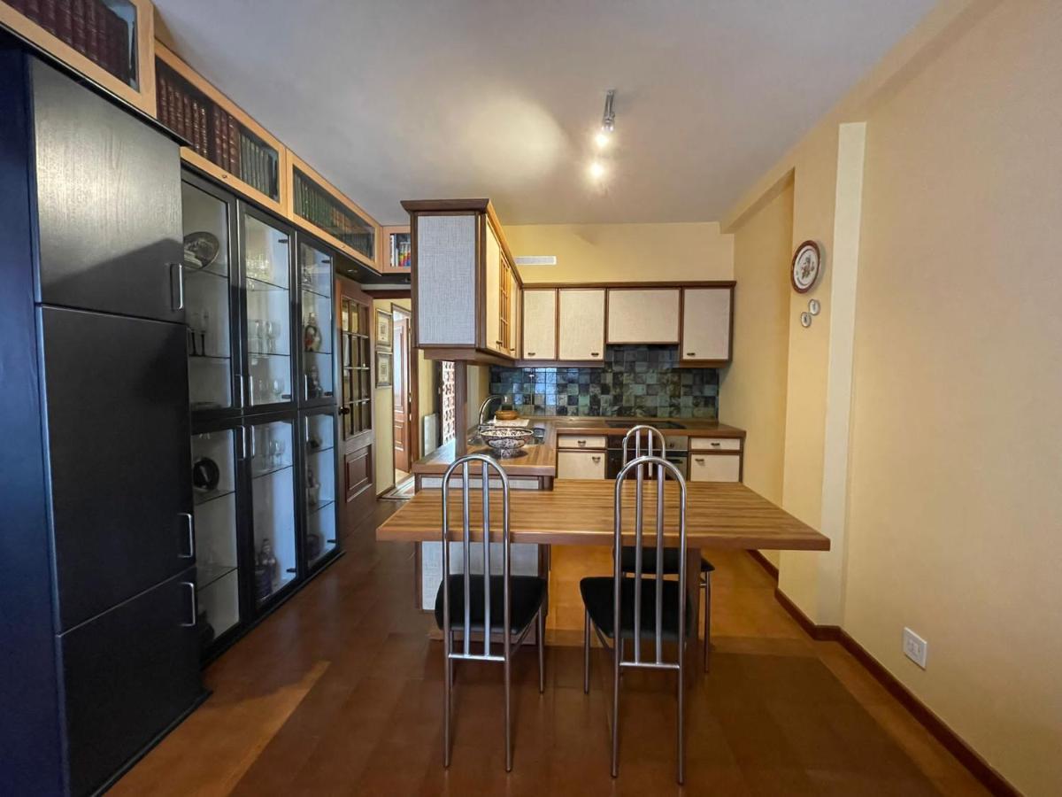 קמבדוס Apartamento Curros Enriquez מראה חיצוני תמונה
