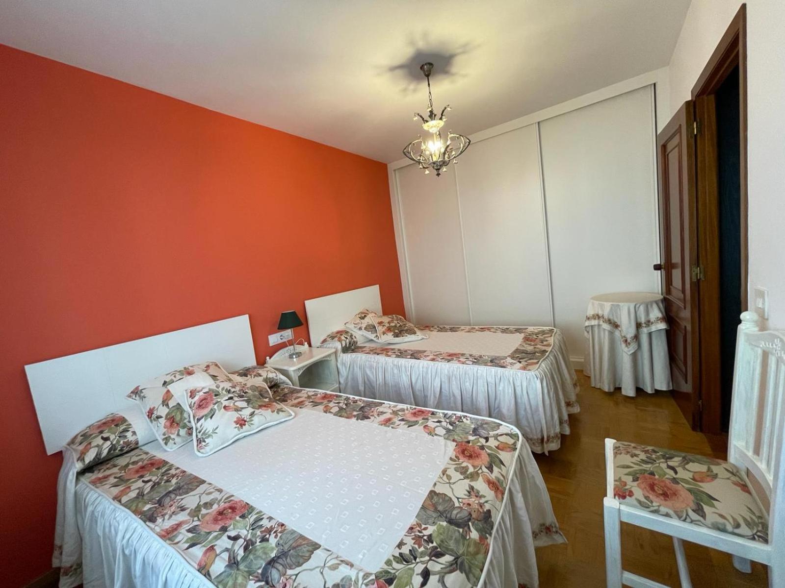 קמבדוס Apartamento Curros Enriquez מראה חיצוני תמונה