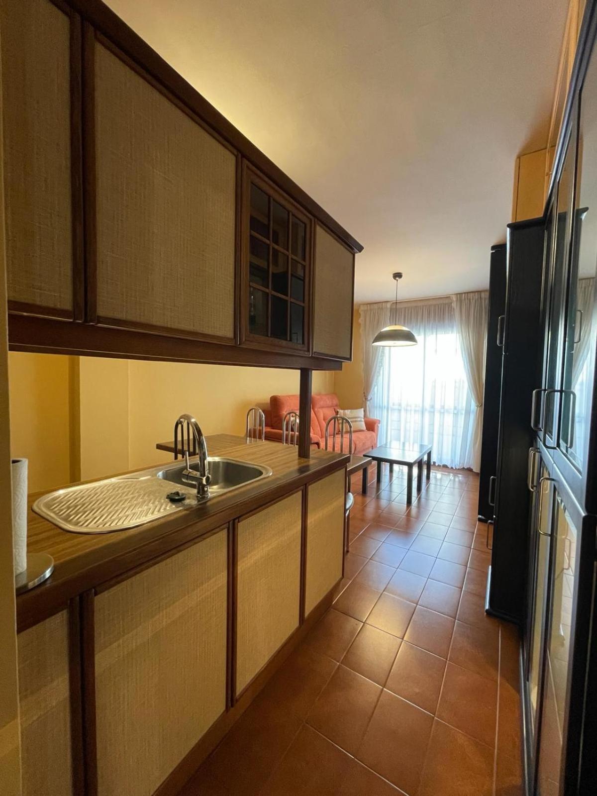 קמבדוס Apartamento Curros Enriquez מראה חיצוני תמונה