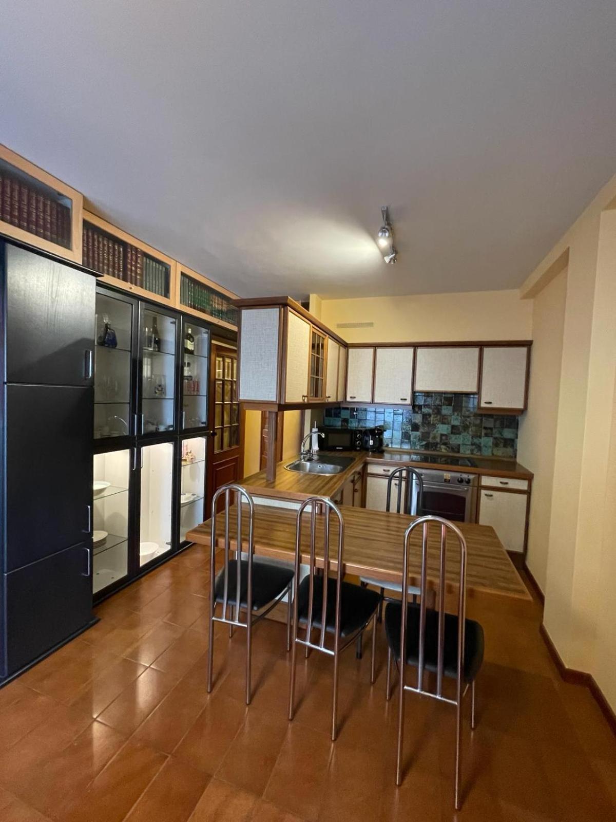 קמבדוס Apartamento Curros Enriquez מראה חיצוני תמונה